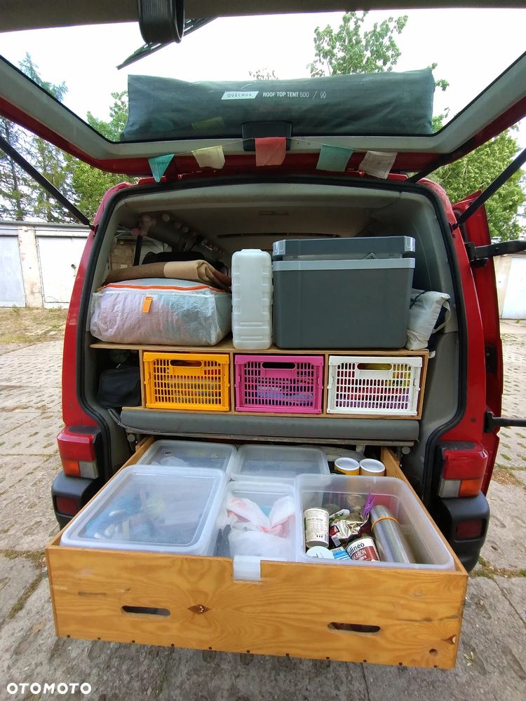 Volkswagen Multivan - 39