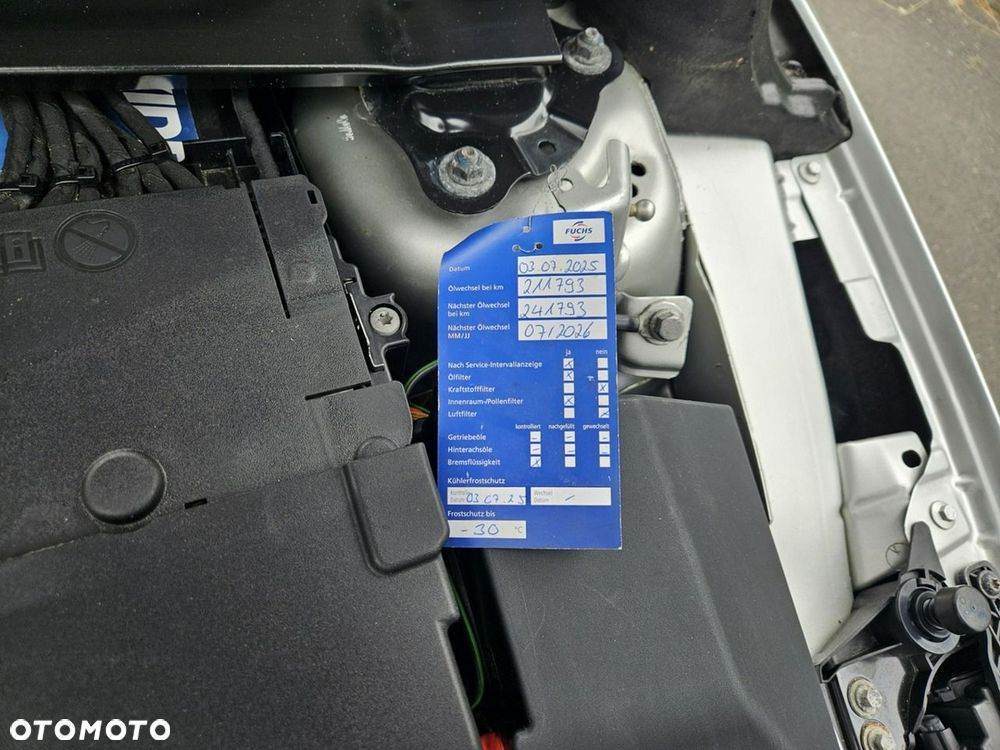 Volvo V40 D3 Geartronic Momentum - 26