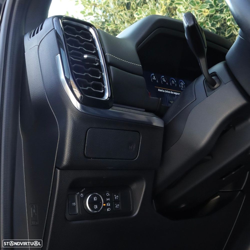Ford Ranger 3.0 EcoBlue CD Platinum 4WD Aut. — fotografia 17