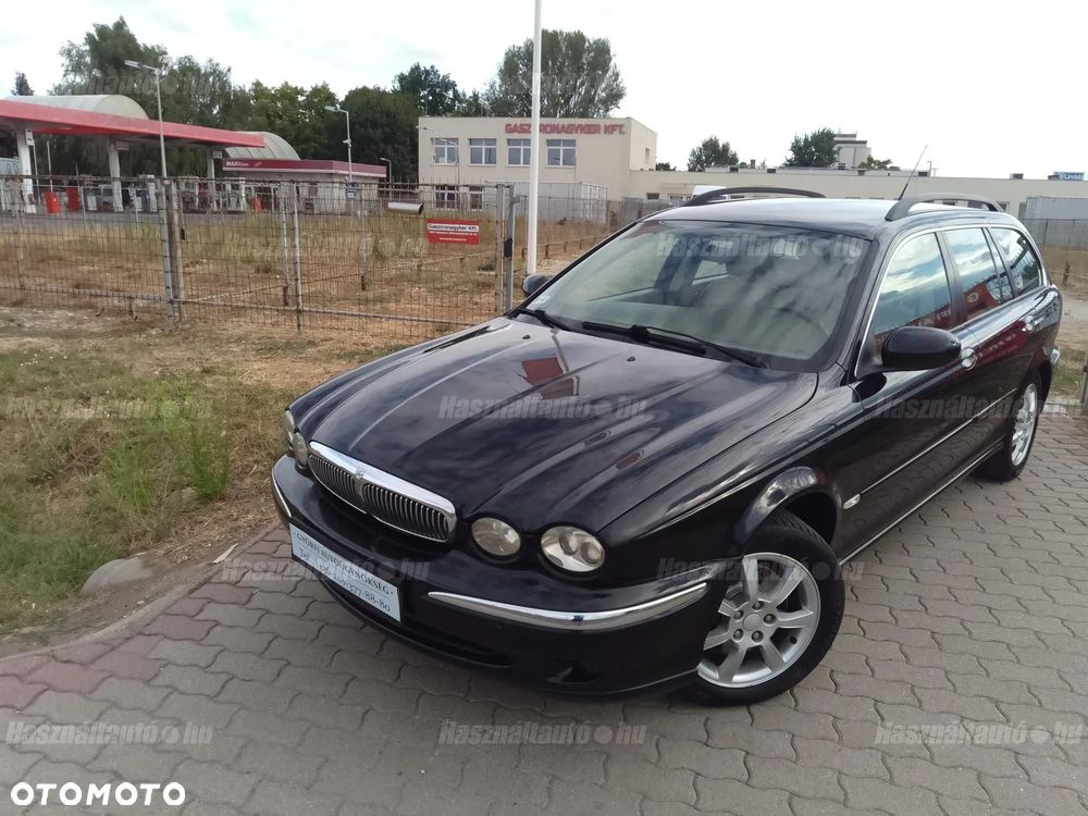 Jaguar X-Type
