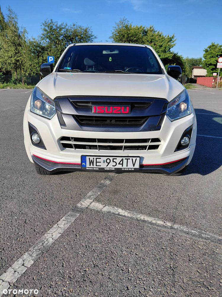 Isuzu D-Max 1.9 DC Shiro - 2