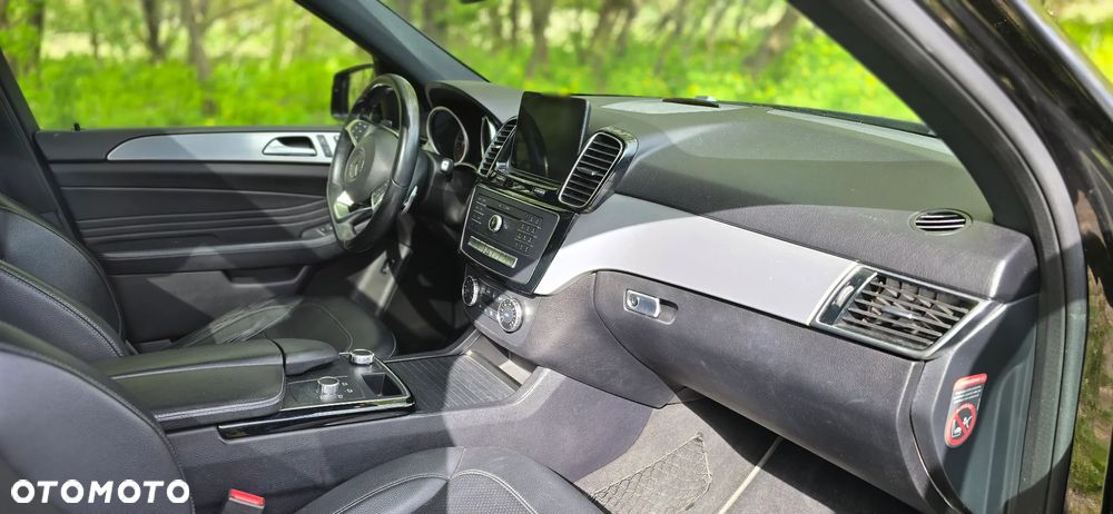 Mercedes-Benz GLE 250 d 4-Matic - 17