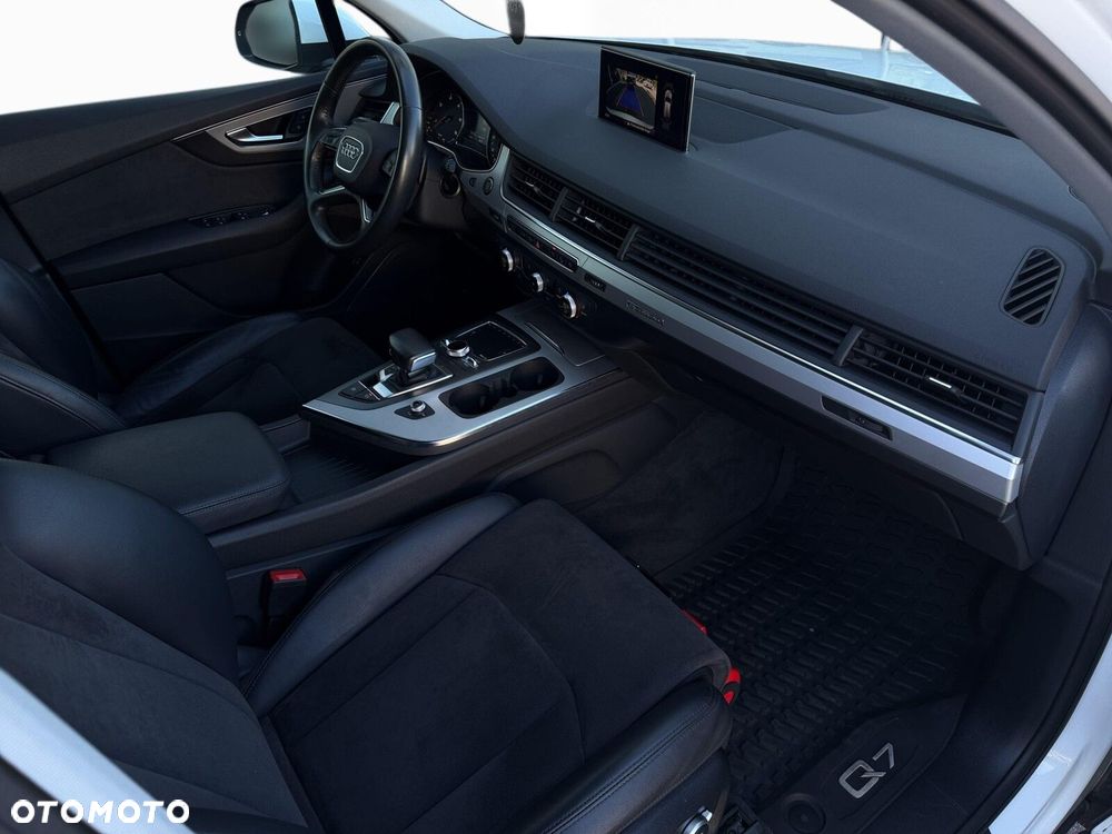Audi Q7 45 TDI Quattro Tiptronic - 12