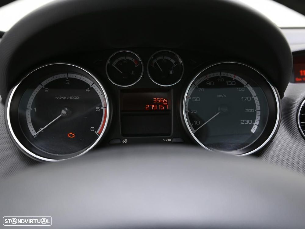 Peugeot 308 SW - 17