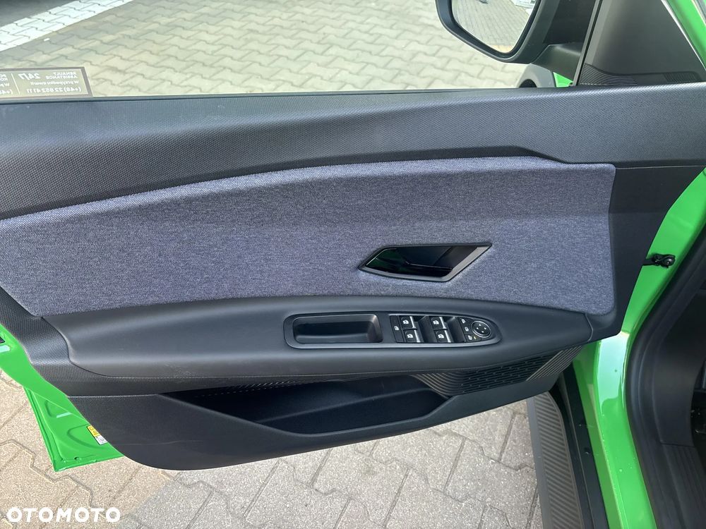 Renault 5 52kWh Comfort Range Techno - 10