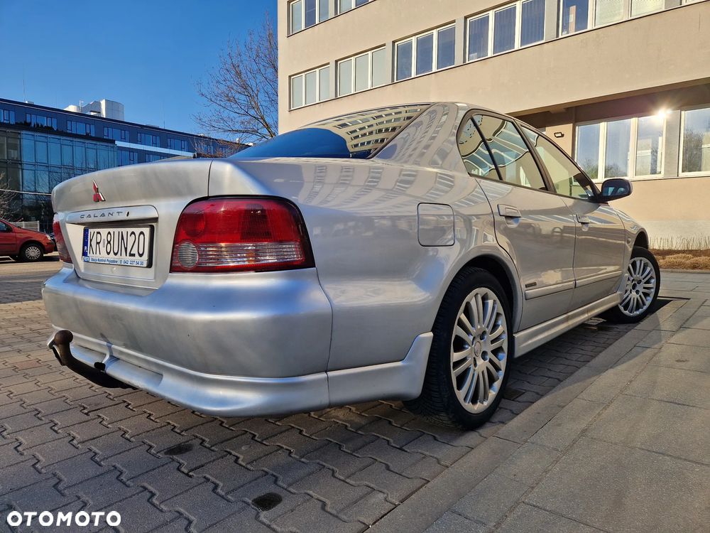 Mitsubishi Galant - 7