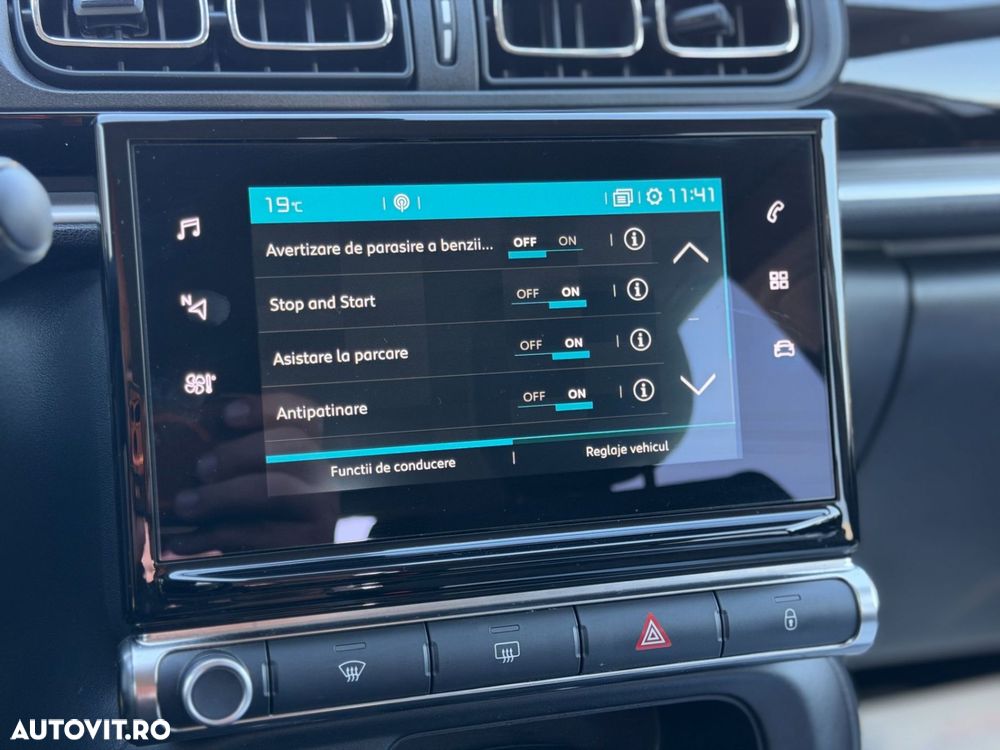 Citroën C3 1.2 PureTech S&S EAT6 Shine - 25