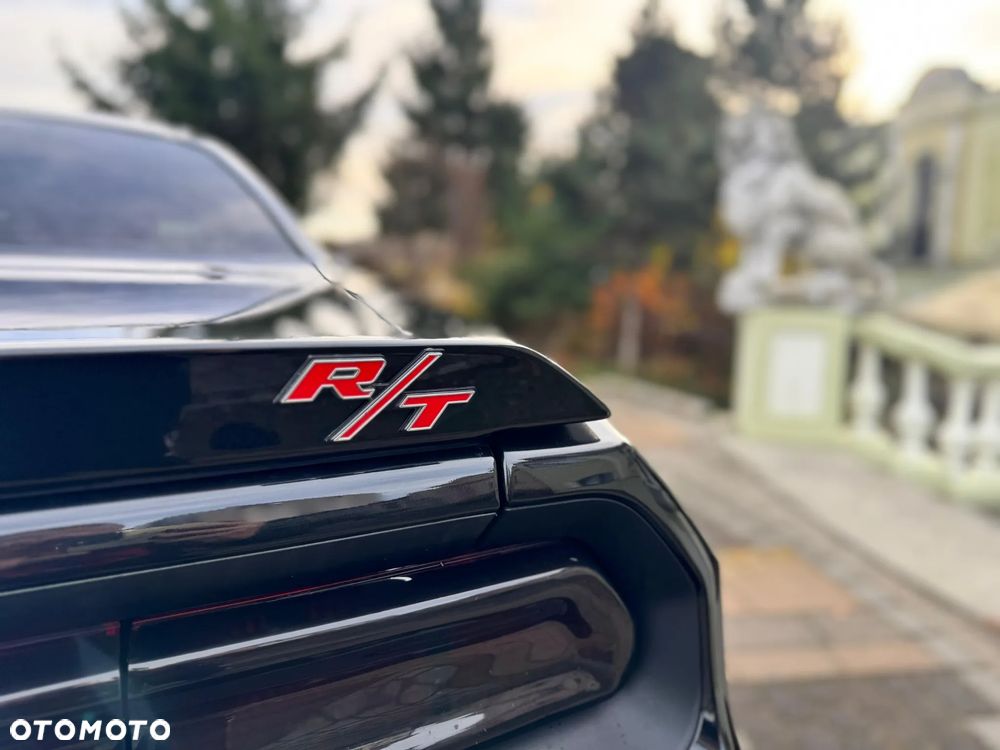 Dodge Challenger 5.7 R/T - 29