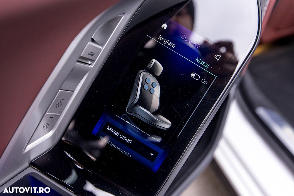 BMW Seria 7 740d xDrive MHEV - 17