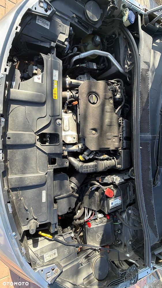 Peugeot 3008 BlueHDi 130 Stop & Start EAT8 Active Pack - 21