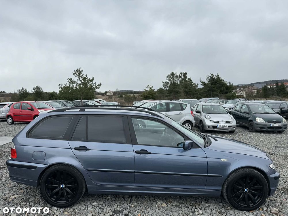 BMW Seria 3 318i - 4