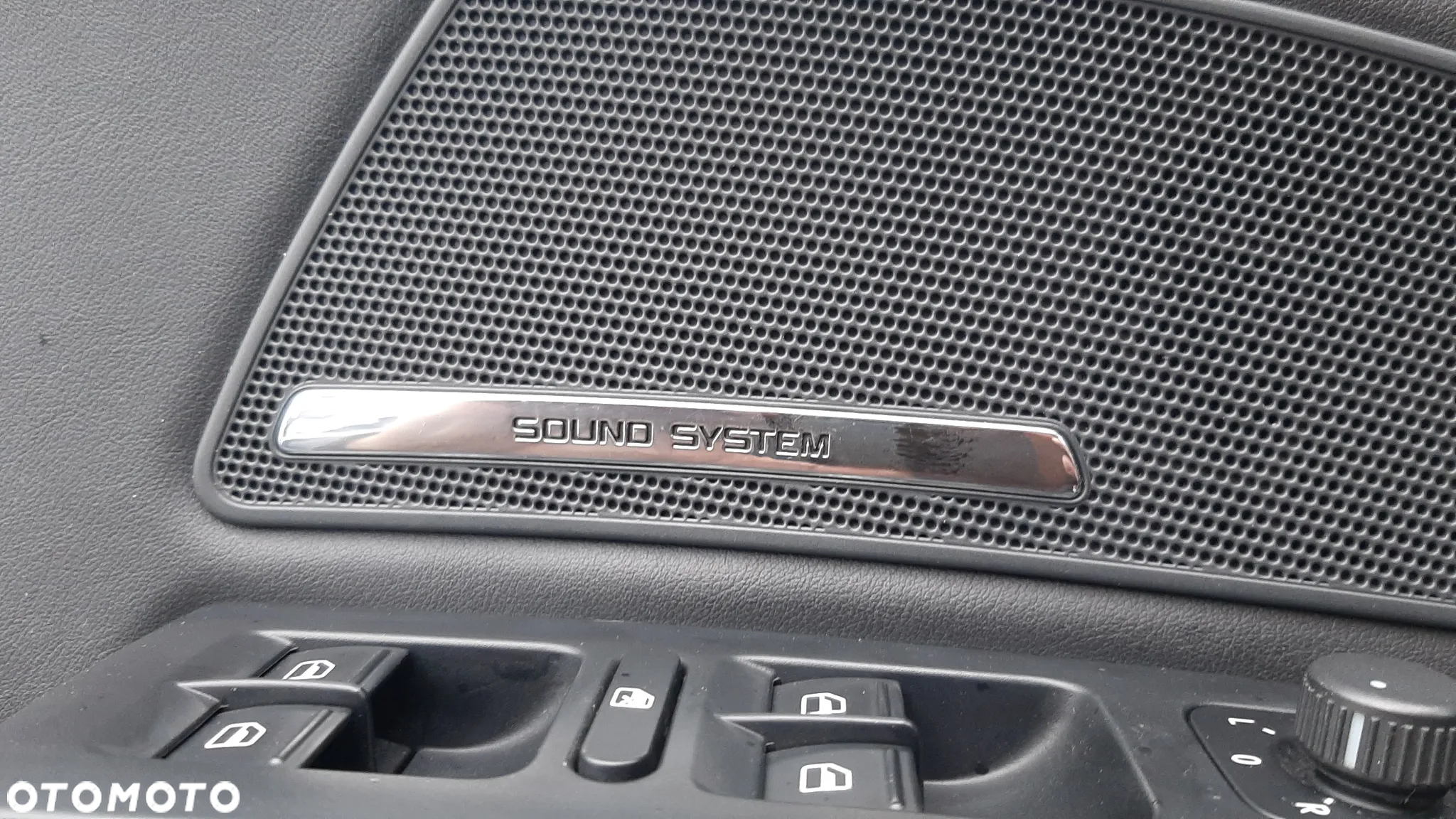 Skoda Superb 2.0 TDI Elegance DSG - 10