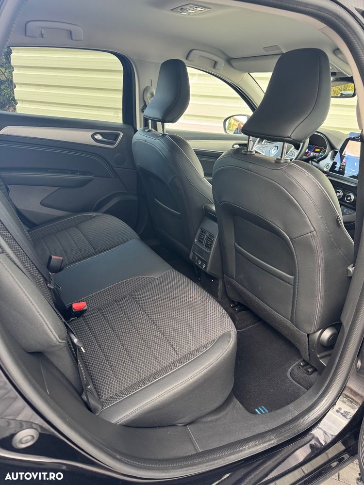 Renault Arkana E-TECH 145 INTENS - 18