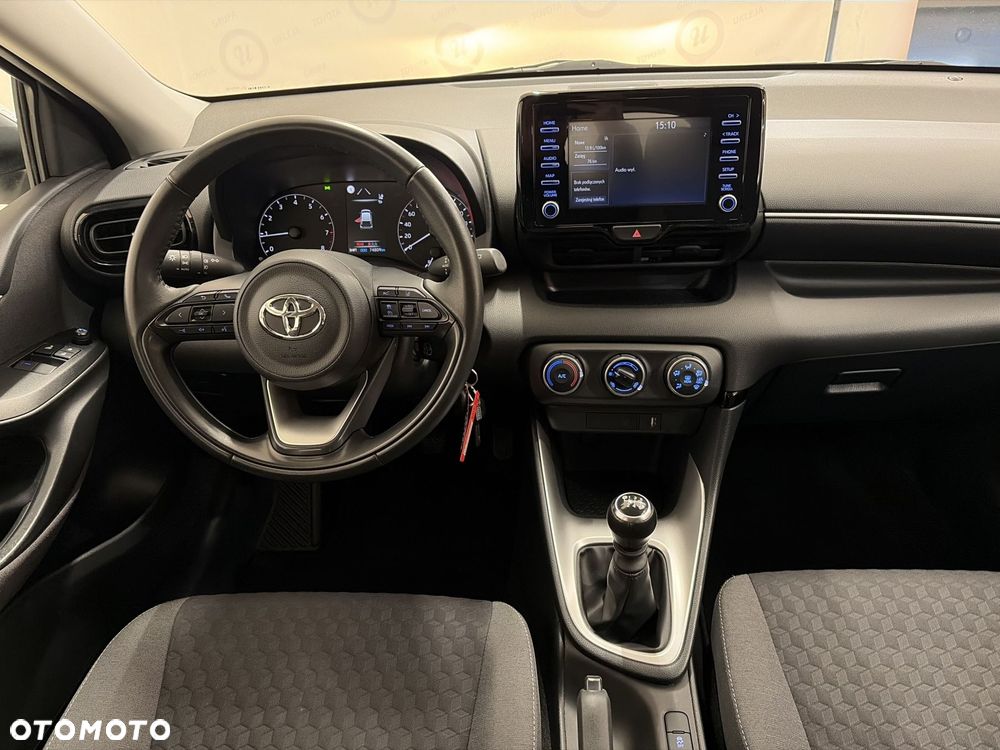 Toyota Yaris - 3