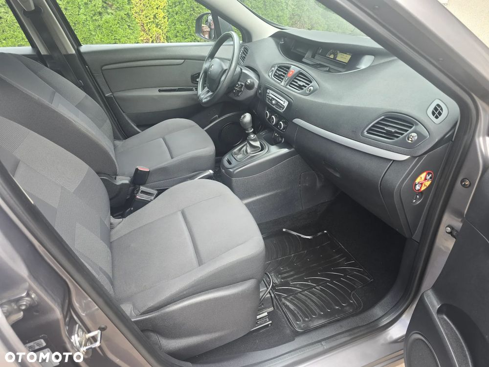 Renault Scenic 1.6 16V 110 Authentique - 7