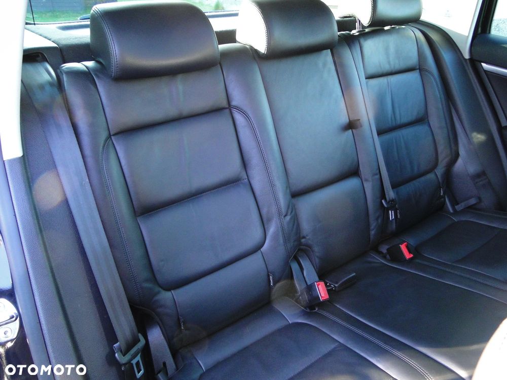 Volkswagen Tiguan 2.0 TDI DPF 4Motion DSG Sport & Style - 22