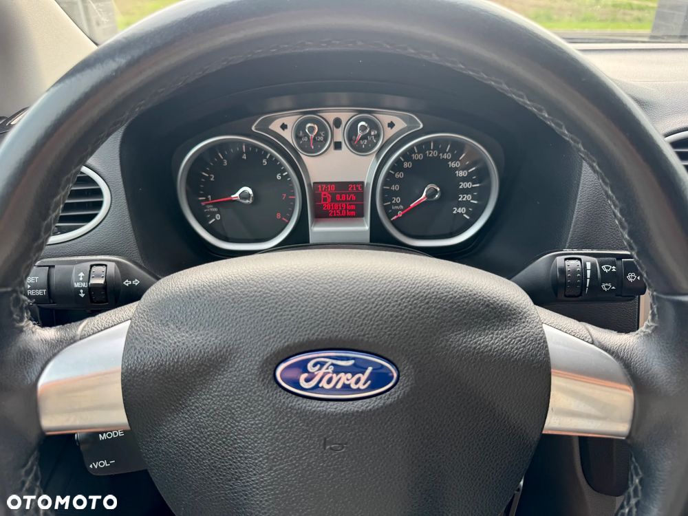 Ford Focus 1.6 Sport - 16