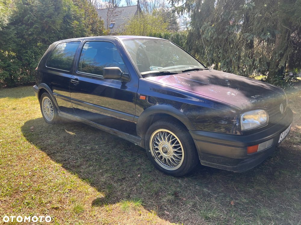 Volkswagen Golf 1.9 GTD TD - 6