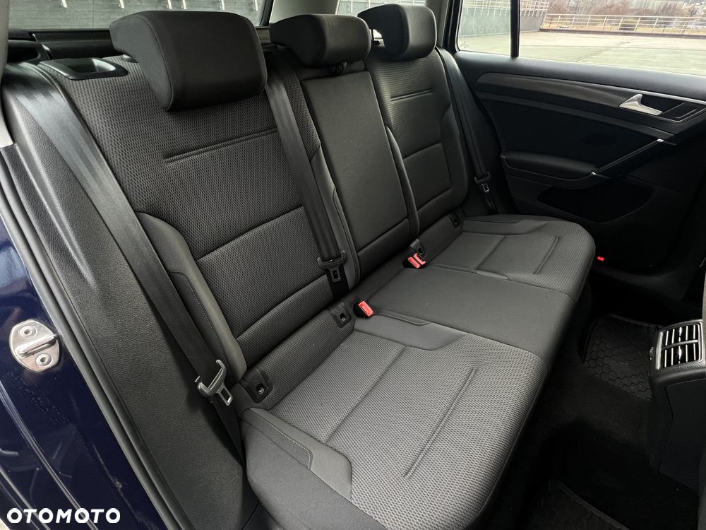 Volkswagen Golf 1.5 TSI BMT Evo Comfortline - 11