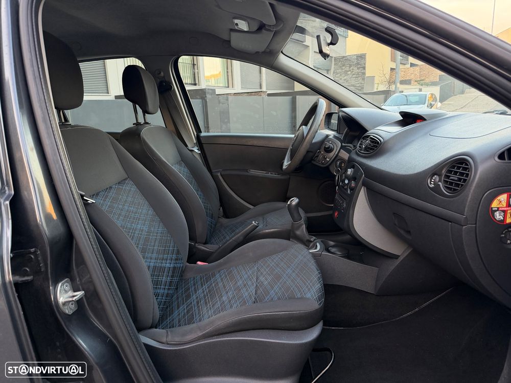 Renault Clio 1.5 dCi Confort - 12