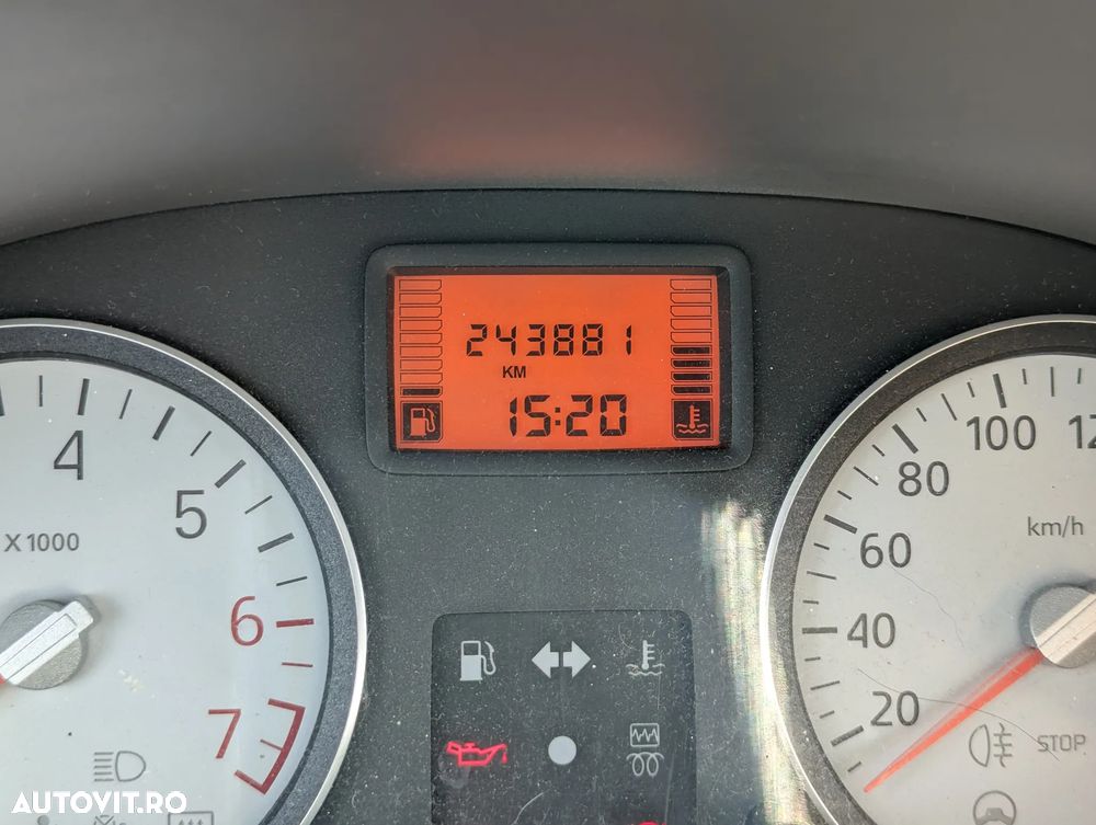 Dacia Sandero 1.4 MPI Laureate - 10