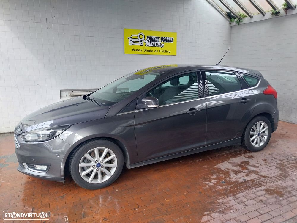 Ford Focus 1.5 TDCi Titanium - 2