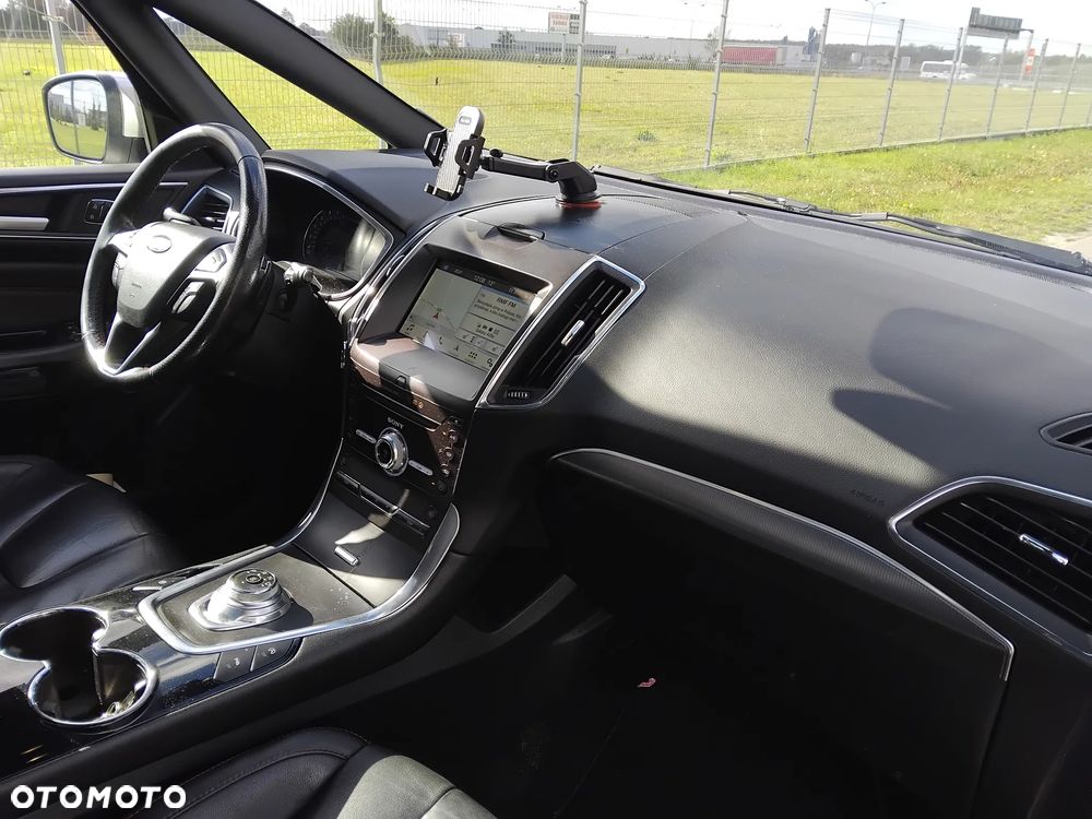 Ford S-Max - 26