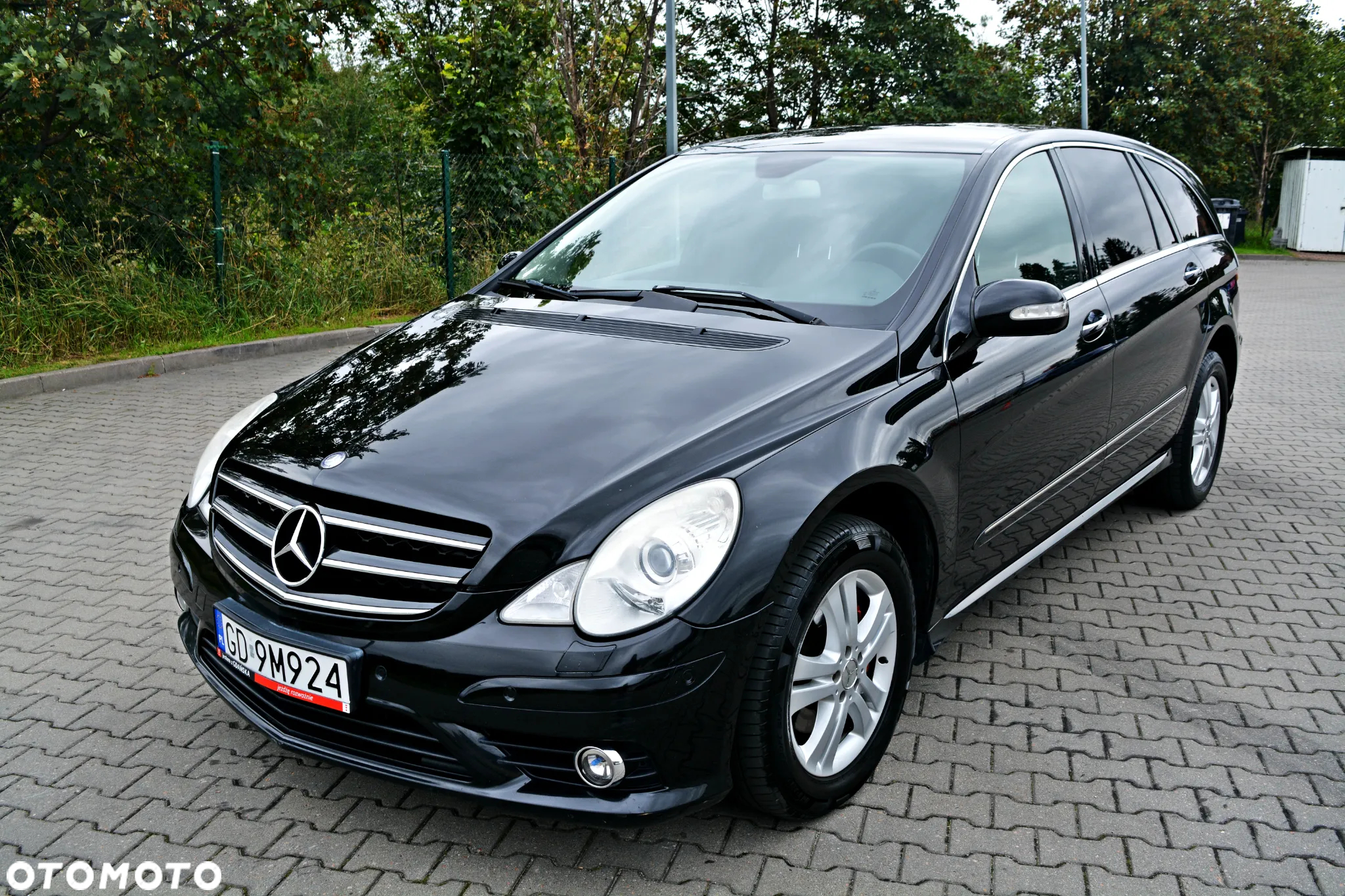 Mercedes-Benz Klasa R 350 L 4Matic 7G-TRONIC - 28