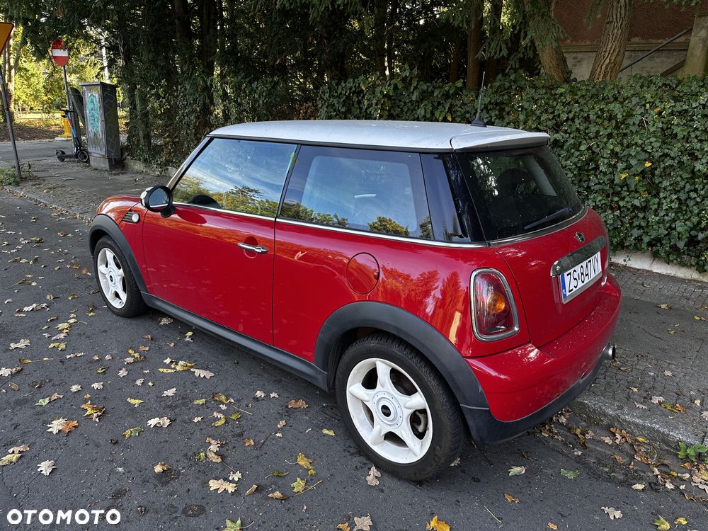 MINI Cooper Standard - 5