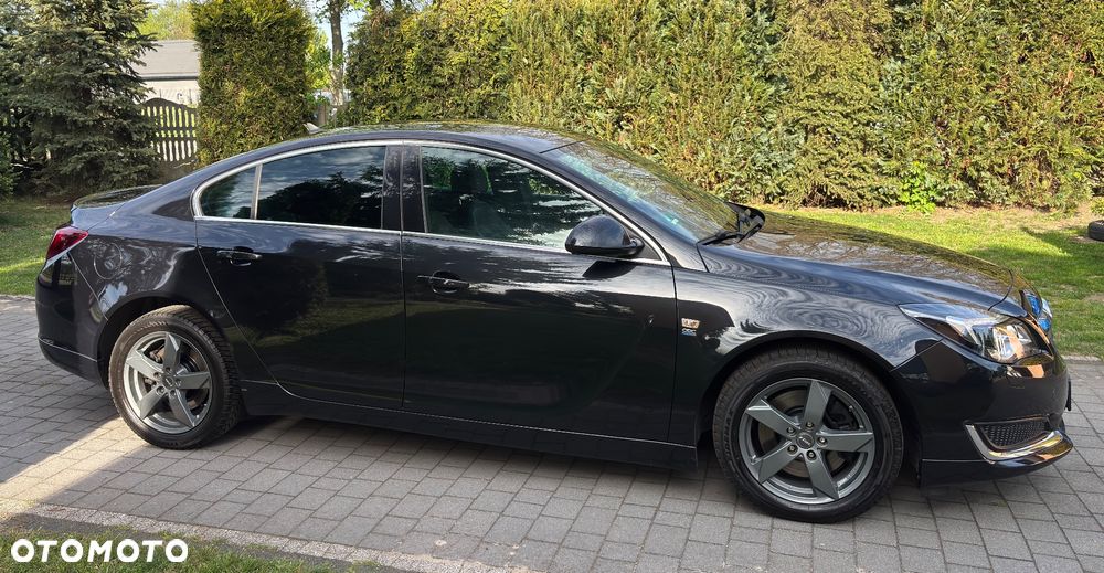 Opel Insignia 2.0 T Cosmo S&S - 17
