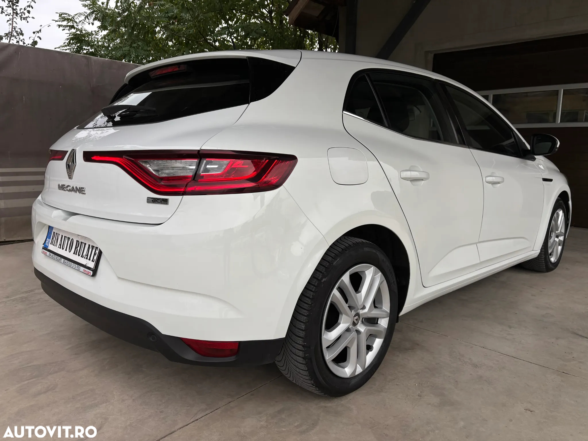 Renault Megane ENERGY dCi Zen - 7
