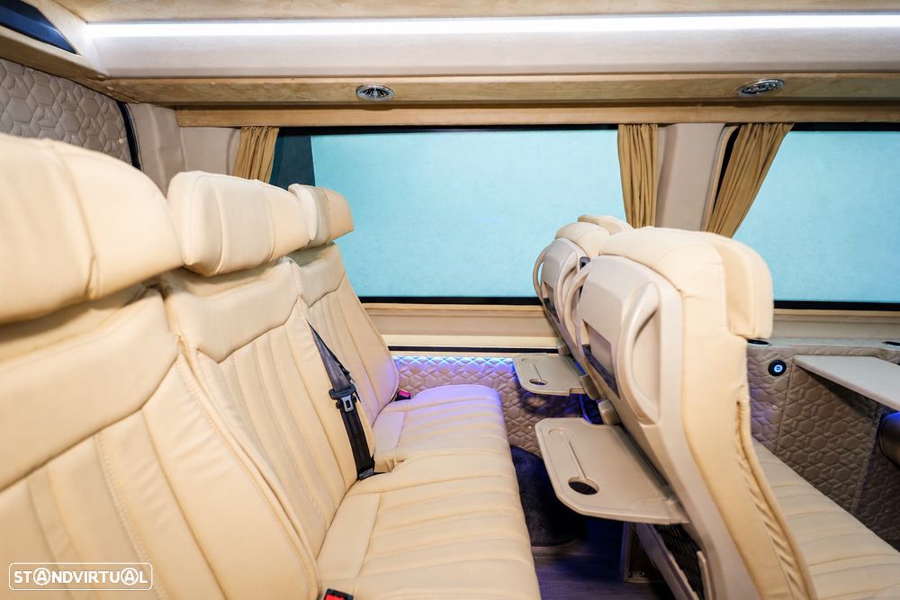 Mercedes Benz Sprinter - 21