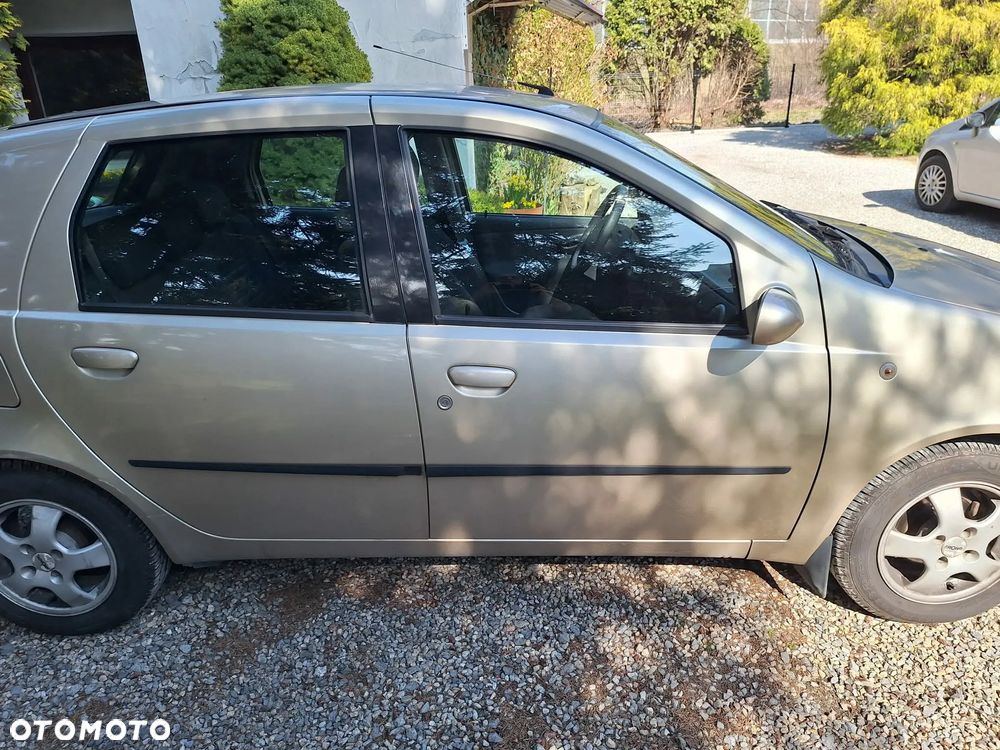 Fiat Punto - 5