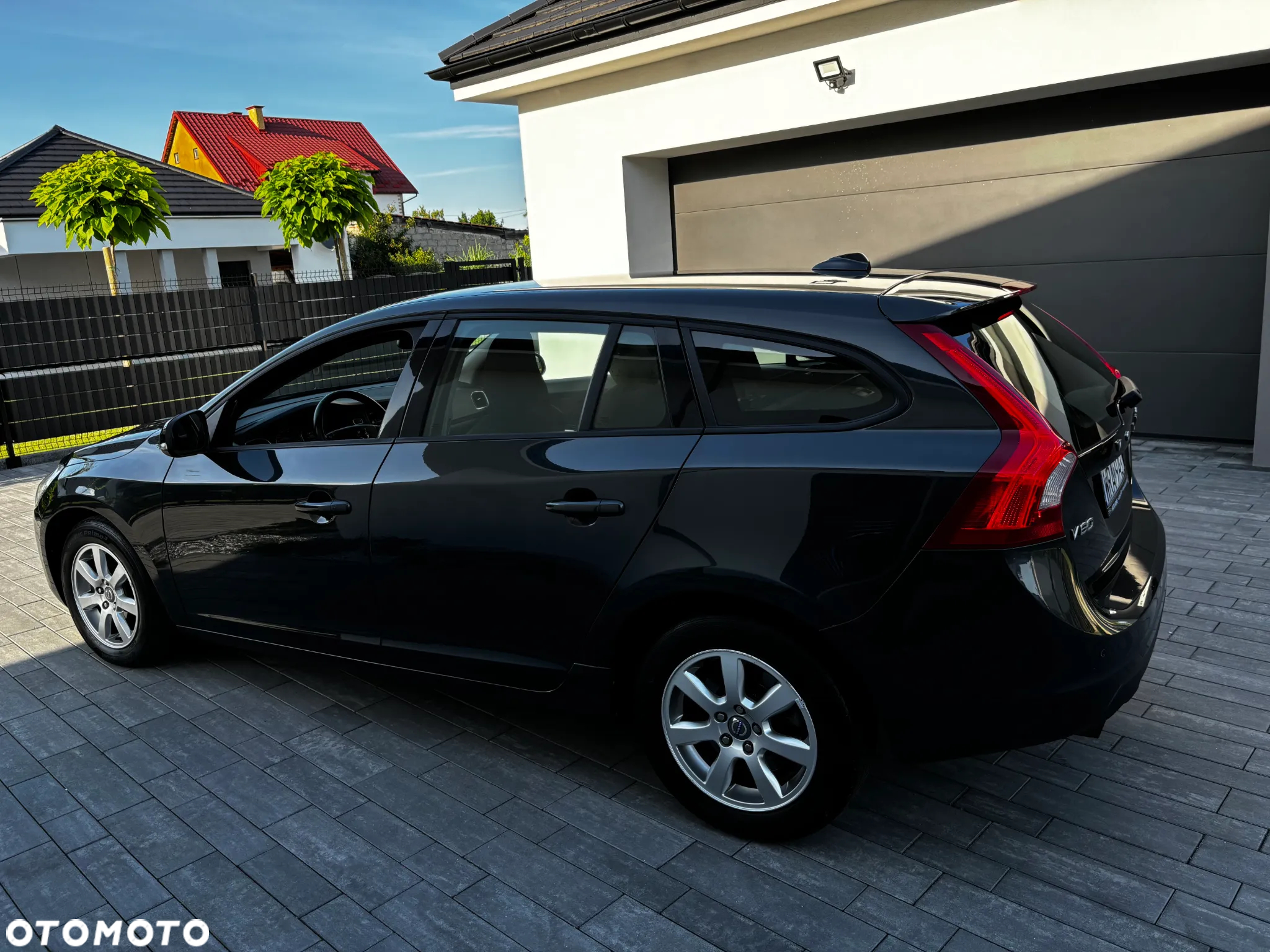 Volvo V60 D2 Momentum - 20