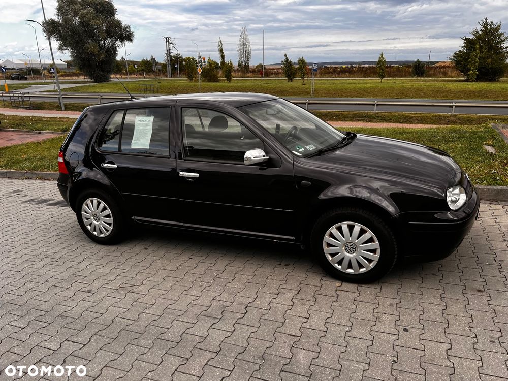 Volkswagen Golf 2003 photo 2