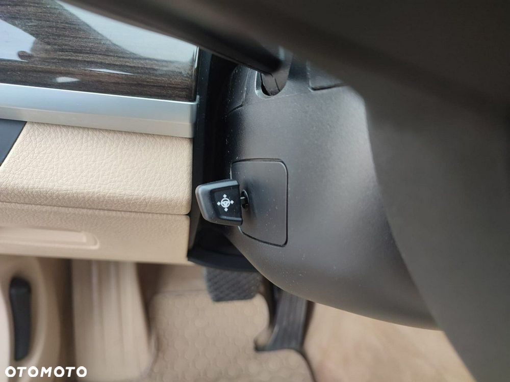 BMW Seria 7 - 12