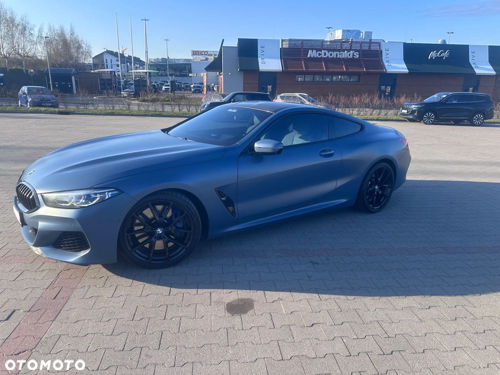 BMW Seria 8 - 8