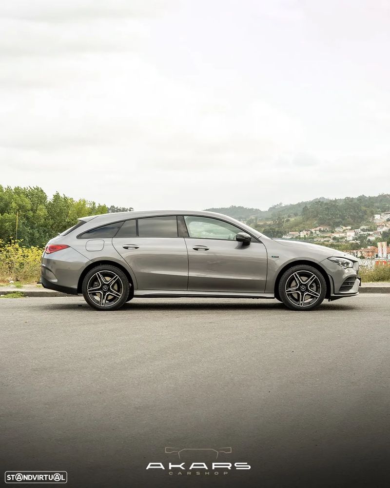 Mercedes-Benz CLA 250 e Shooting Brake 8G-DCT AMG Line - 2