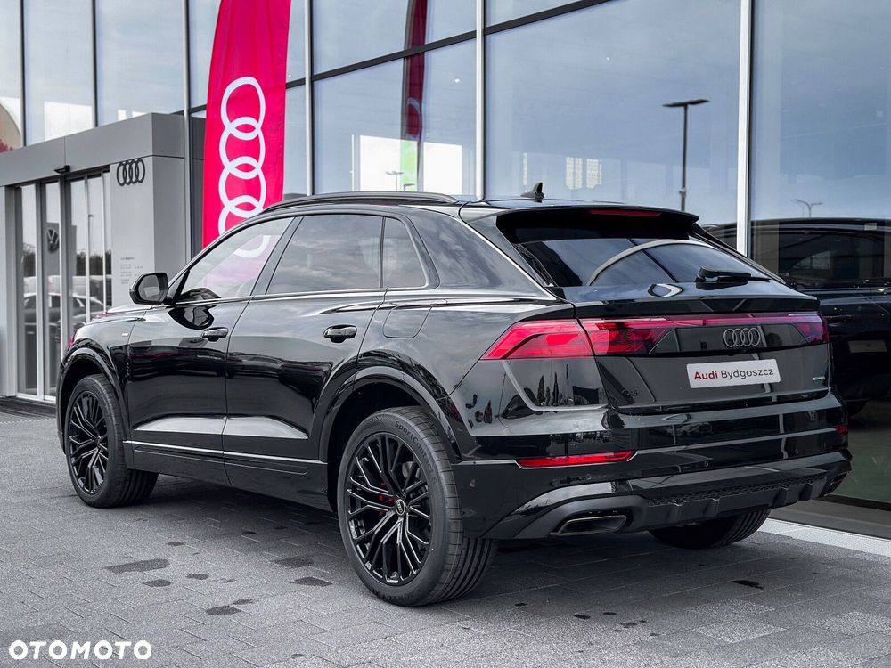 Audi Q8 - 7