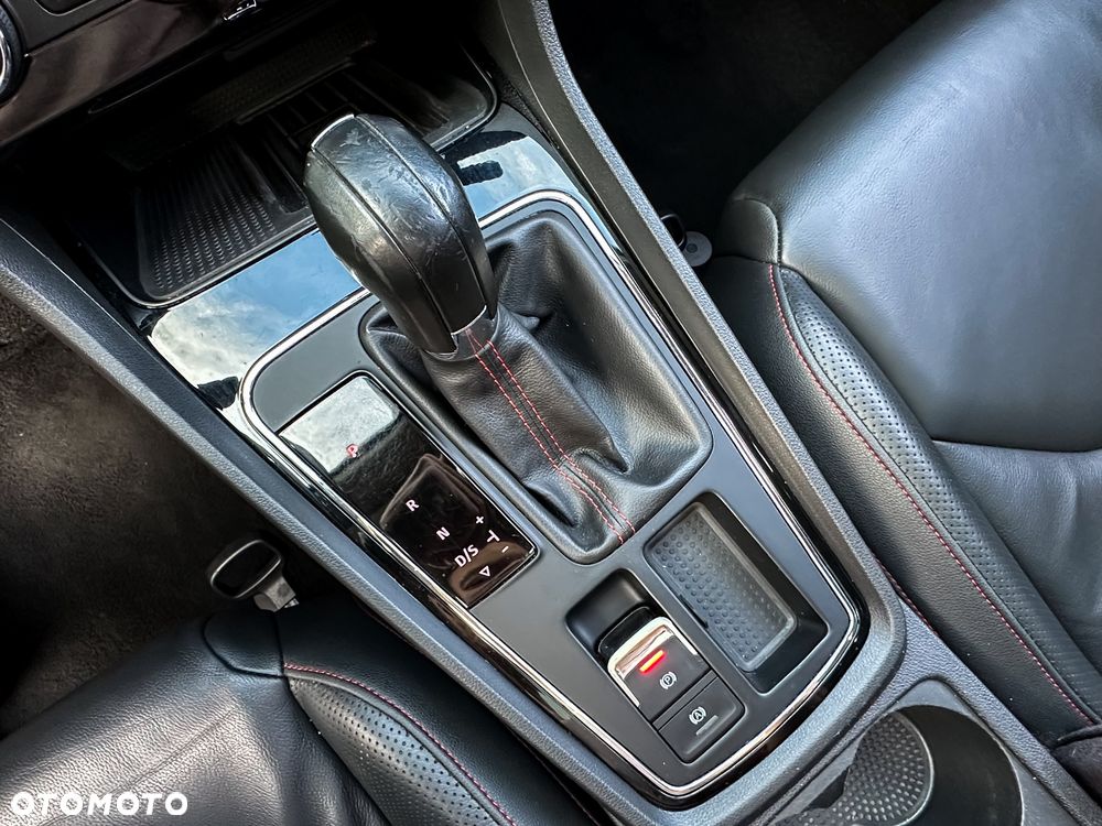 Seat Leon 2.0 TDI FR S&S DSG - 33
