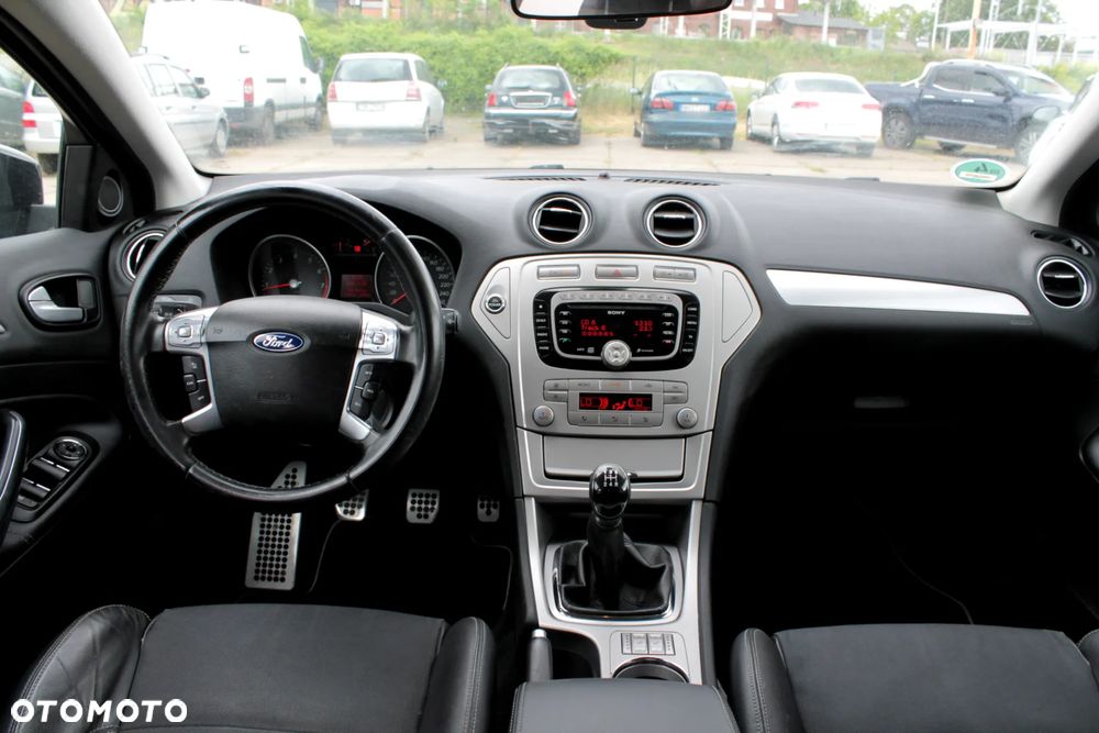 Ford Mondeo 2.0 Sport - 27