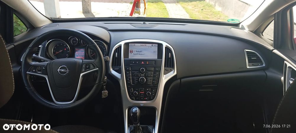 Opel Astra 1.4 Turbo Cosmo - 8