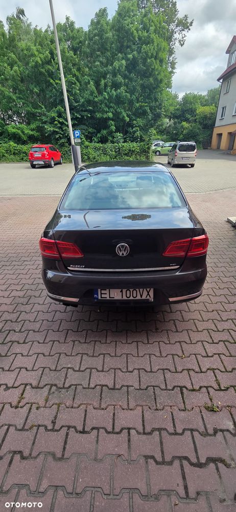 Volkswagen Passat 1.8 TSI Comfortline - 4