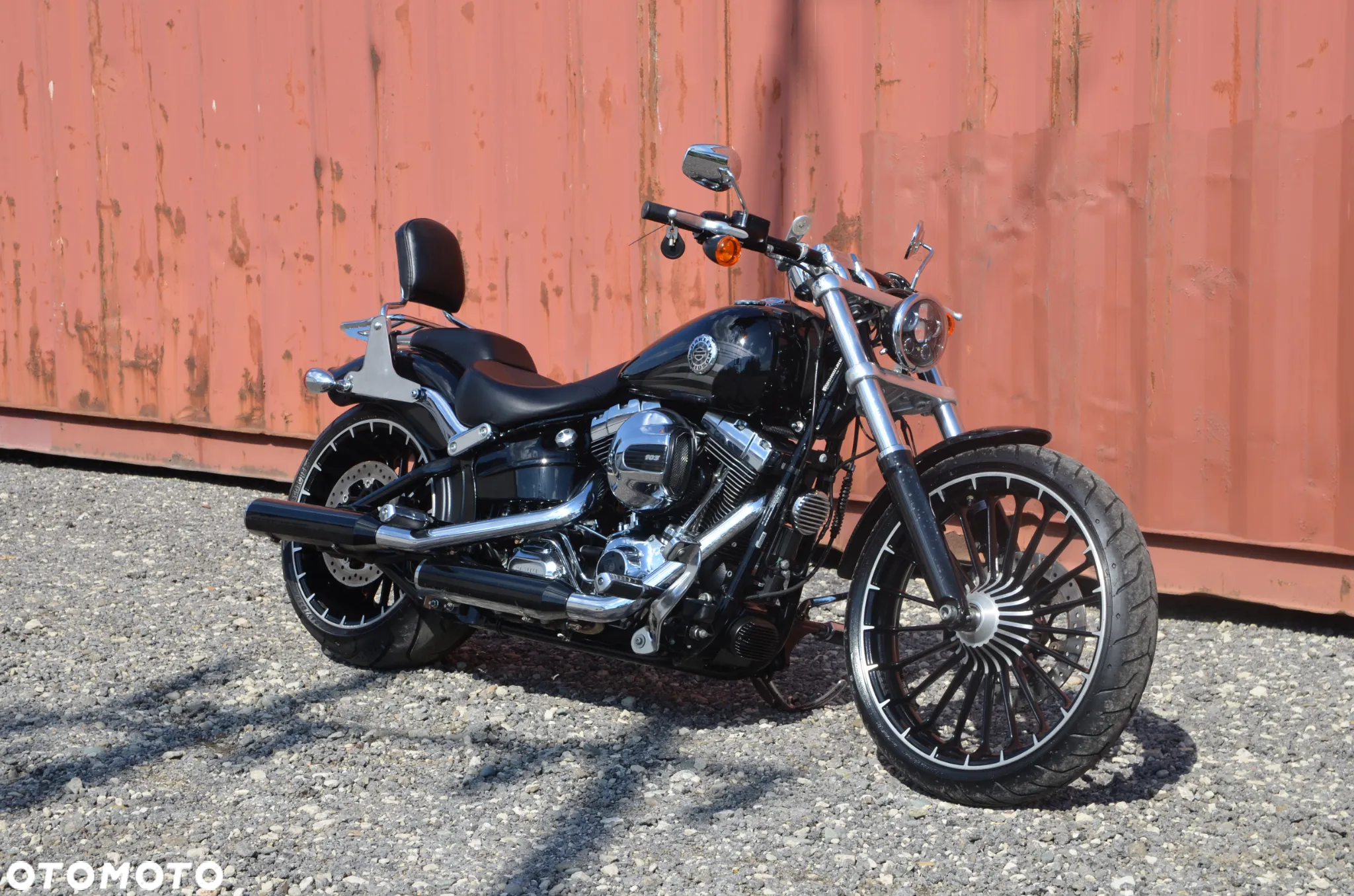 Harley-Davidson FXSB Breakout - 21