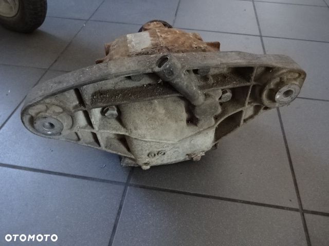 Most tylny BMW E39 2.5 TDS 2,64 - 2
