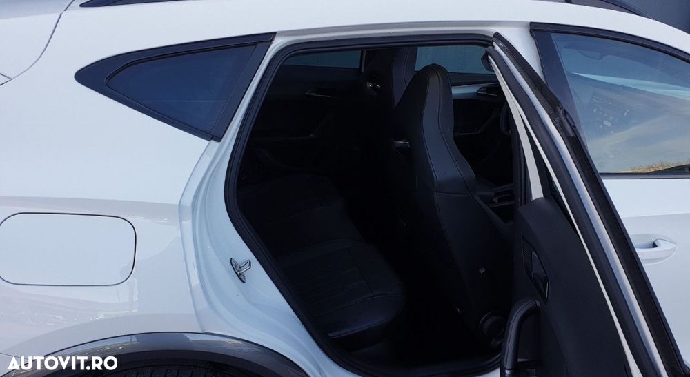 Cupra Formentor VZ 1.4 e-Hybrid DSG - 8