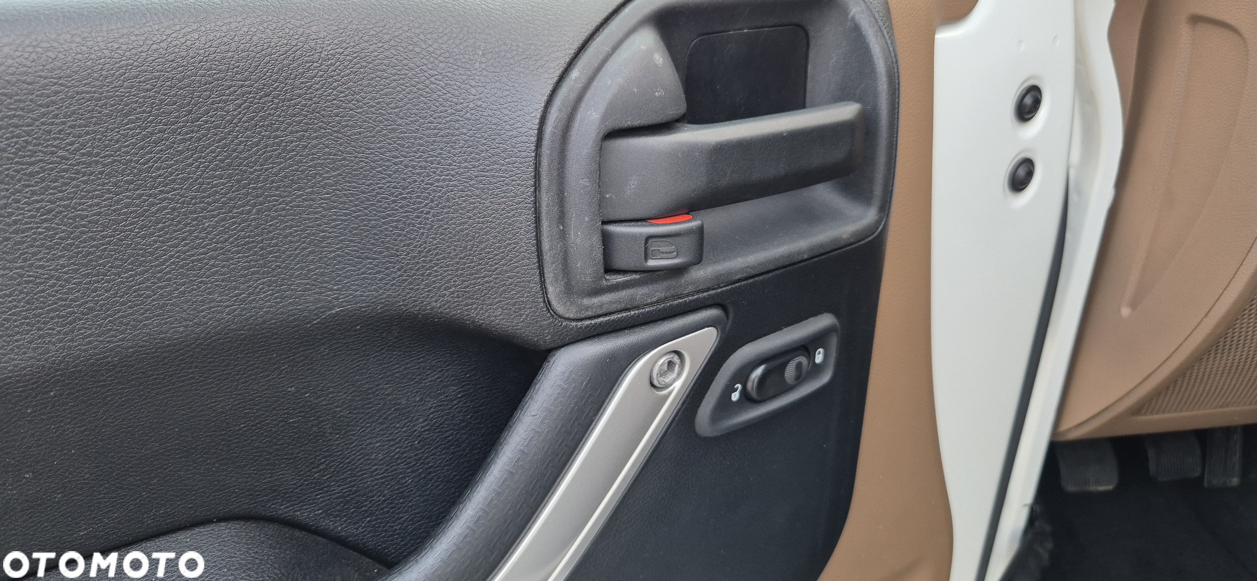 Jeep Wrangler - 14