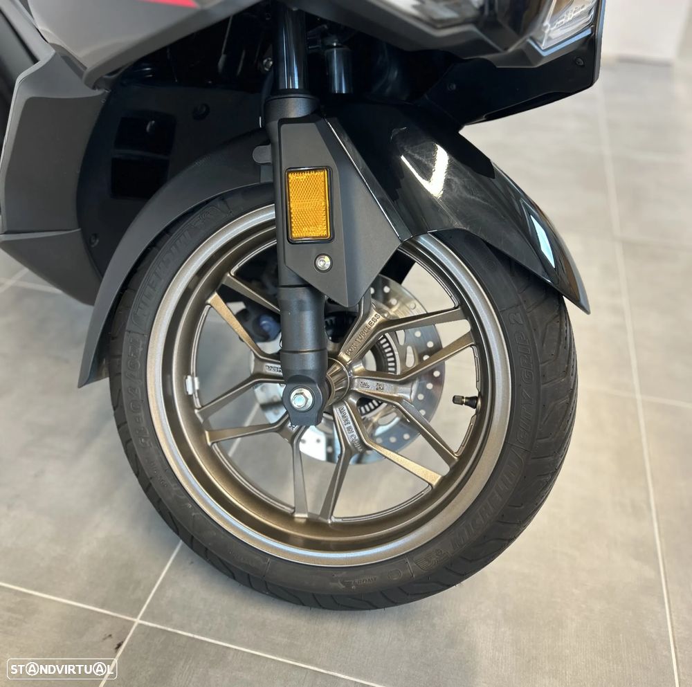 Honda Forza NSS125 Forza SE - 5