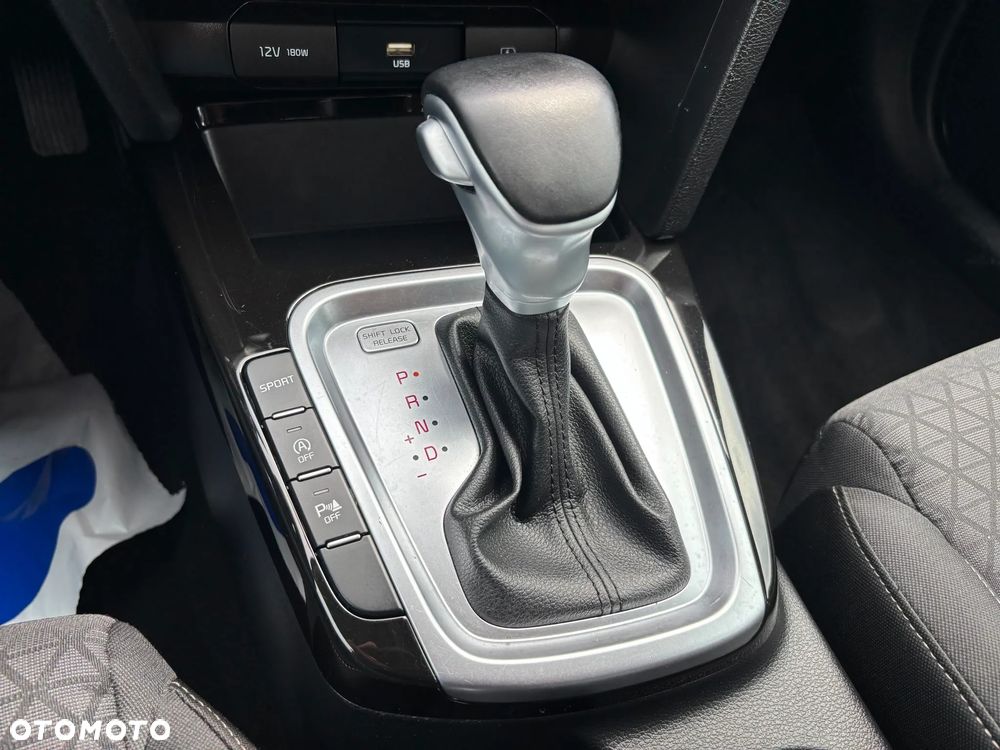 Kia Ceed 1.6 CRDi SCR L Business Line DCT - 24