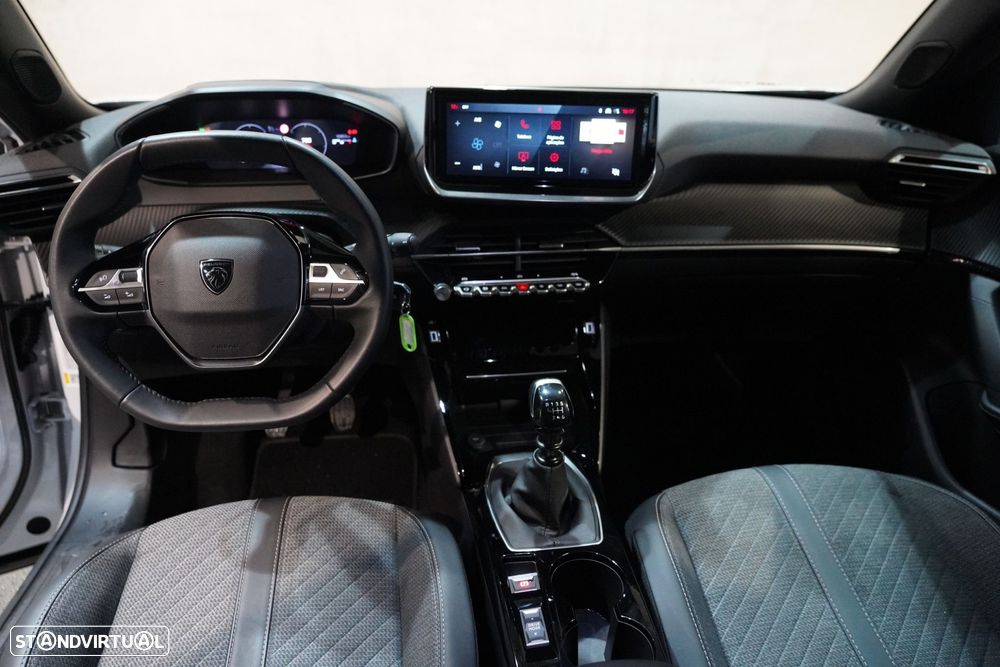 Peugeot 2008 PureTech 100 Allure - 25